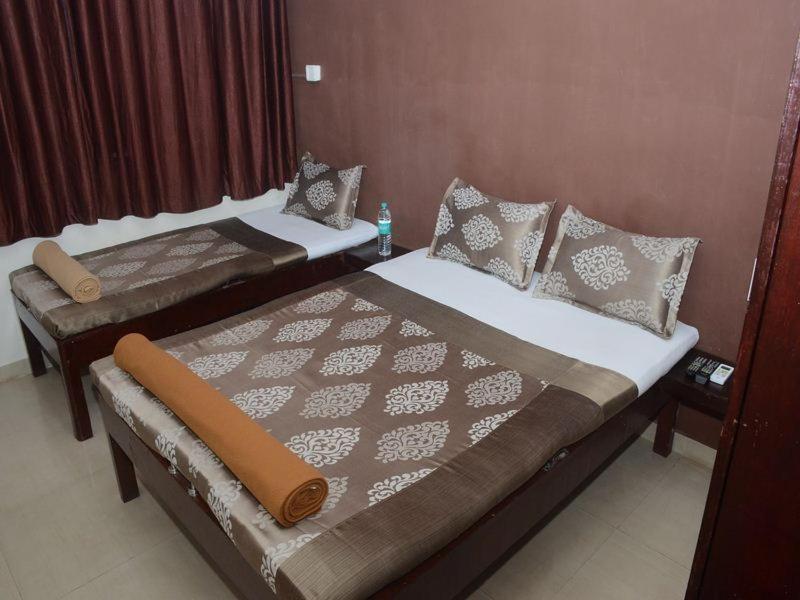 Nilraj Lodge Ратнагири Экстерьер фото