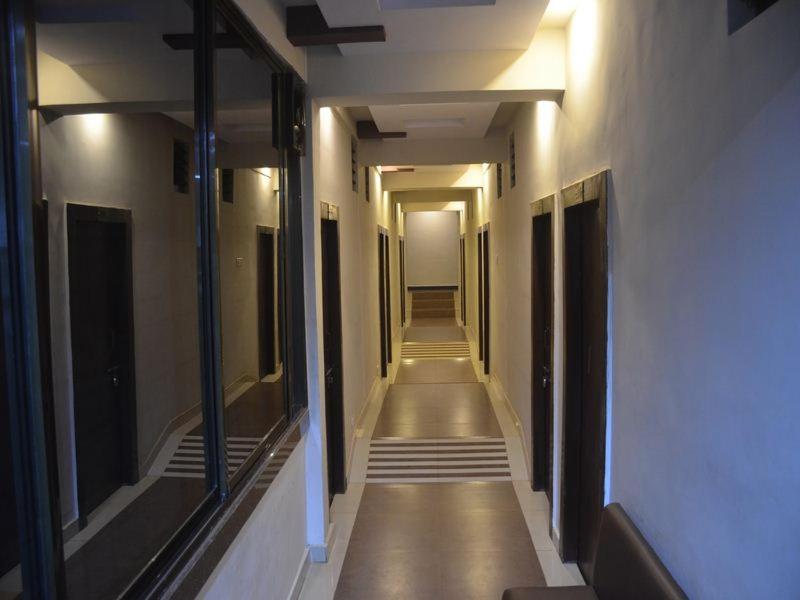 Nilraj Lodge Ратнагири Экстерьер фото